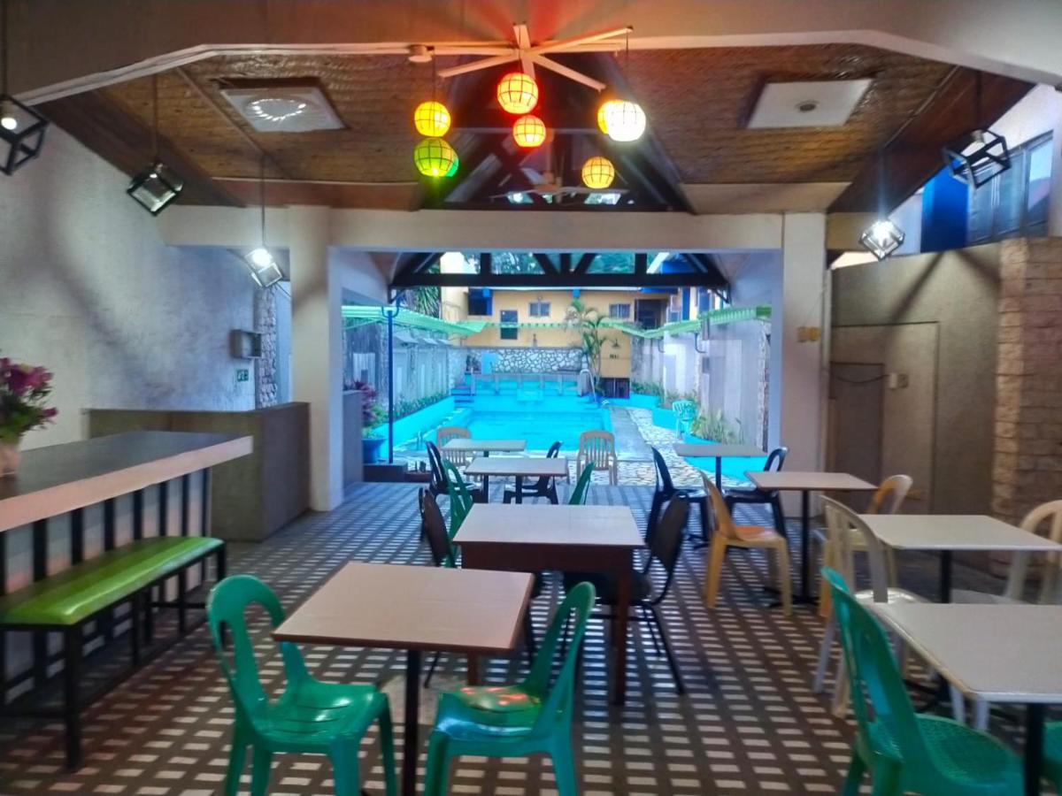 2 Hotel Saleh Angeles Esterno foto