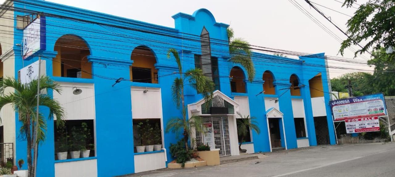 2 Hotel Saleh Angeles Esterno foto